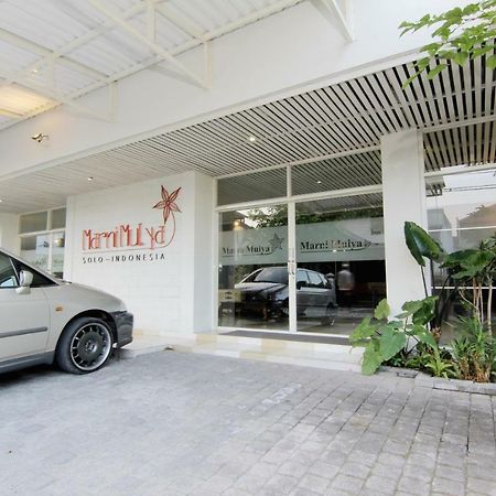 Hotel Marni Mulya Surakarta  ภายนอก รูปภาพ