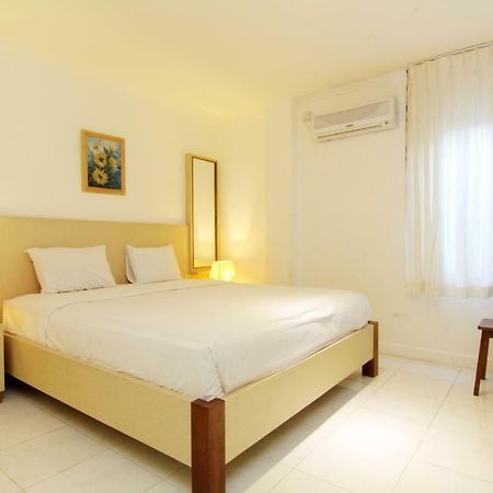 Hotel Marni Mulya Surakarta  ภายนอก รูปภาพ