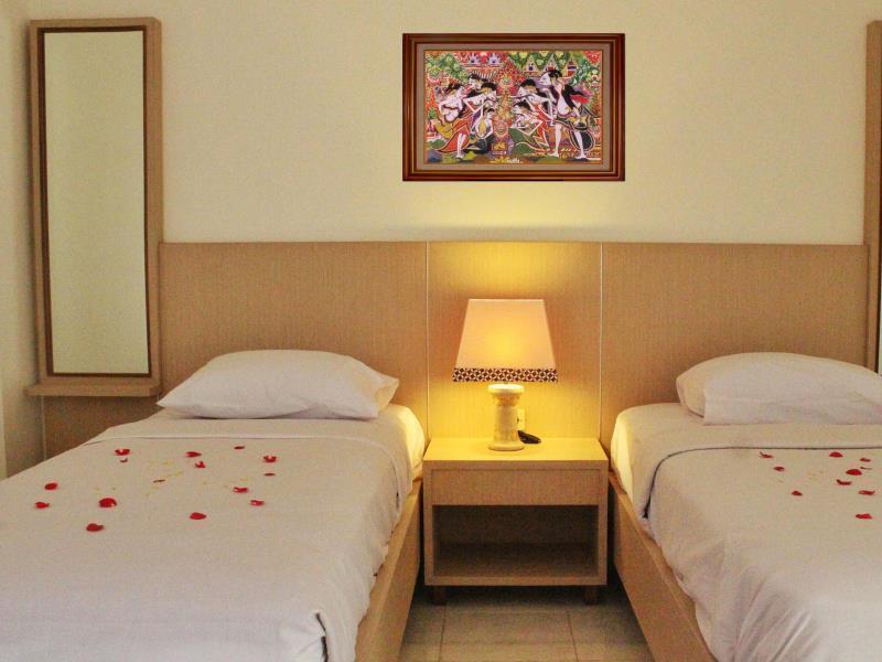 Hotel Marni Mulya Surakarta  ภายนอก รูปภาพ